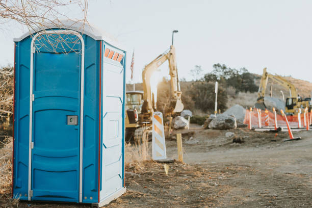 Best Portable toilet rental cost  in Newton, KS
